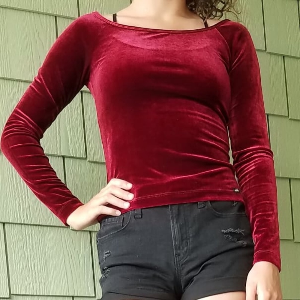 Real vtg 90's velvet red crop top guess